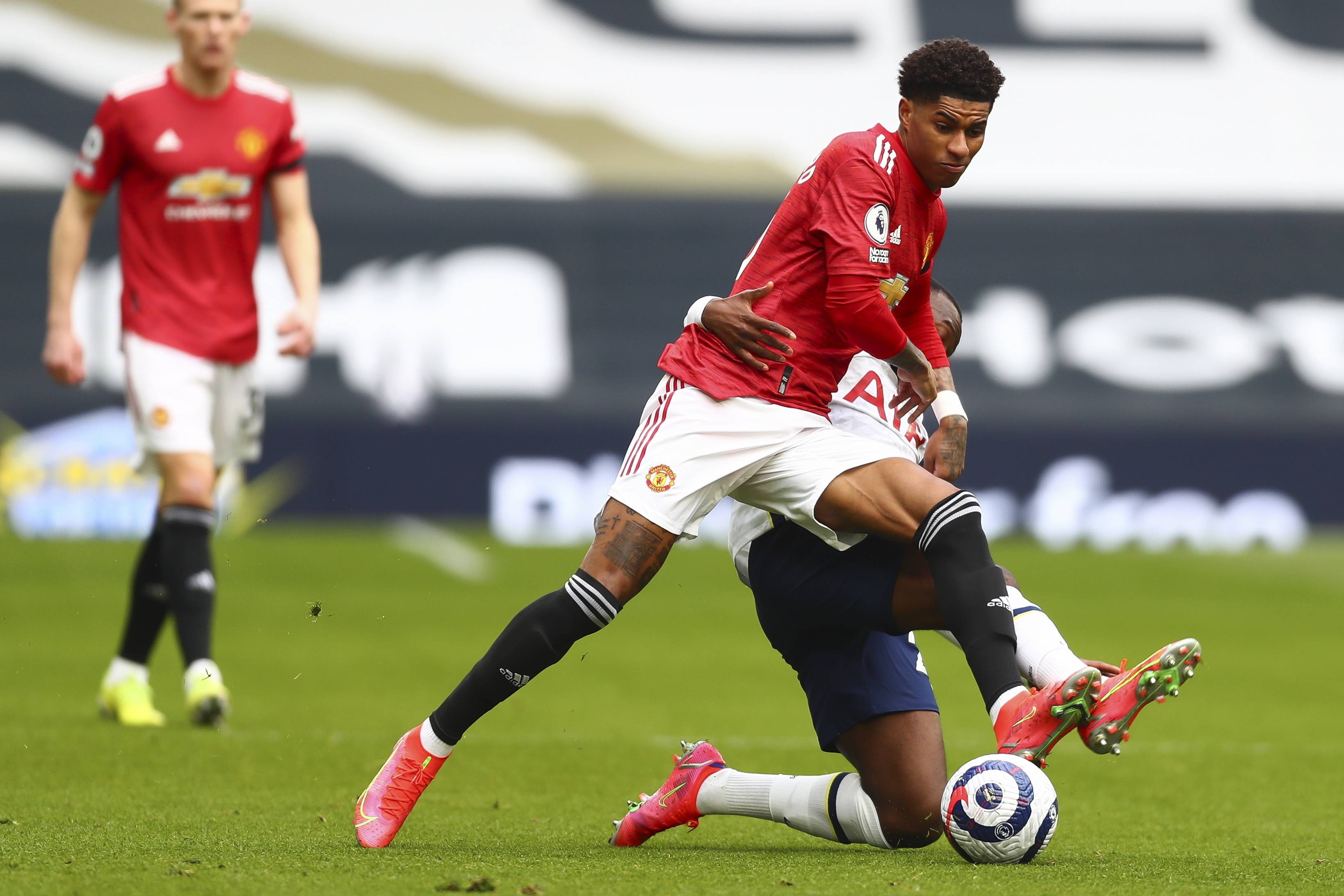 而这些场面 而这些场面